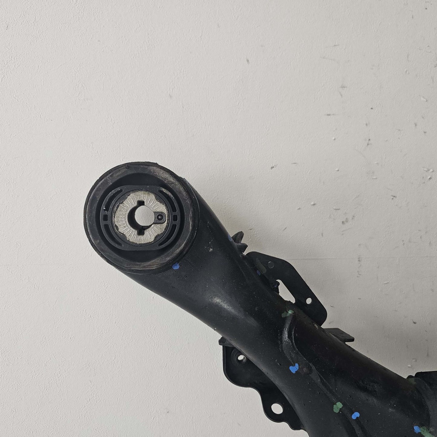 2019-2025 Audi Q8 Suspension Crossmember Insulator 4M0505563