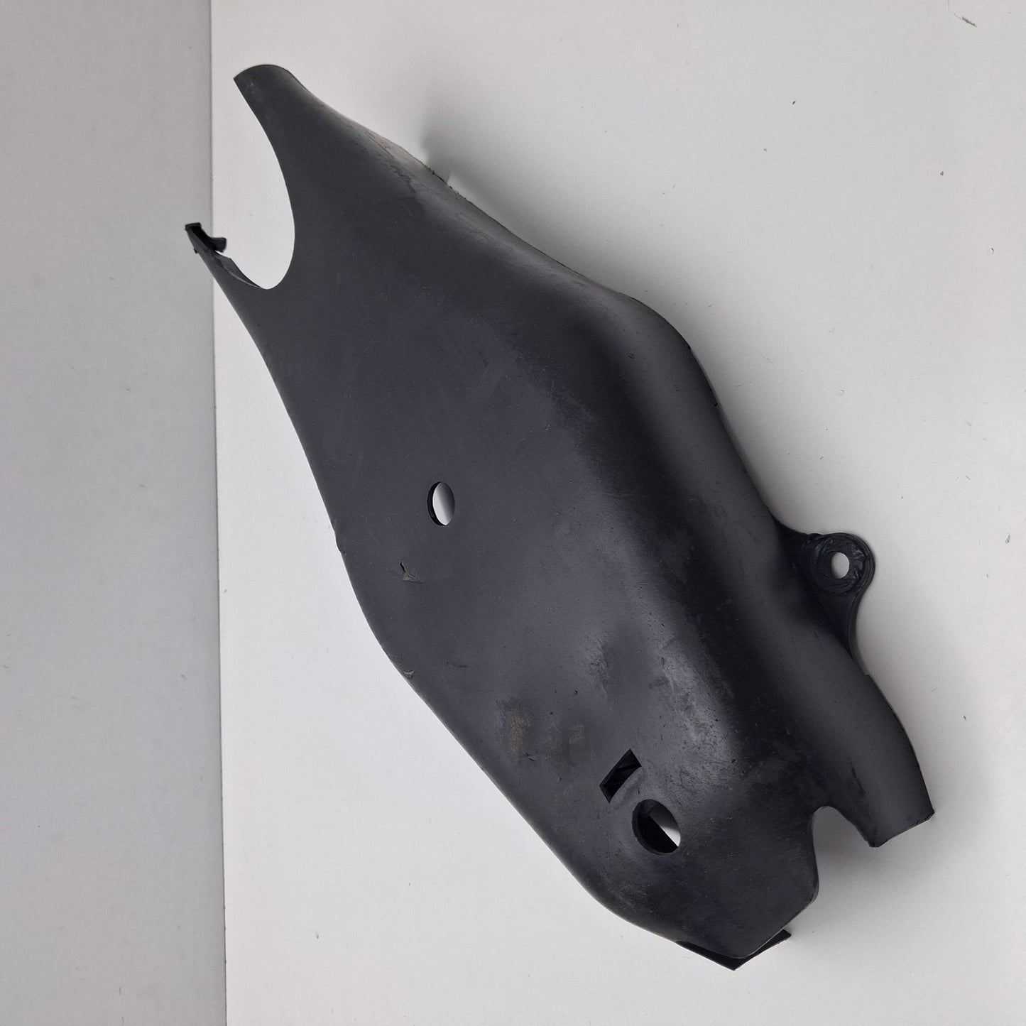 2004-2010 Mercedes-Benz CLS Rear Lower Suspension Control Arm Cover A2113520388