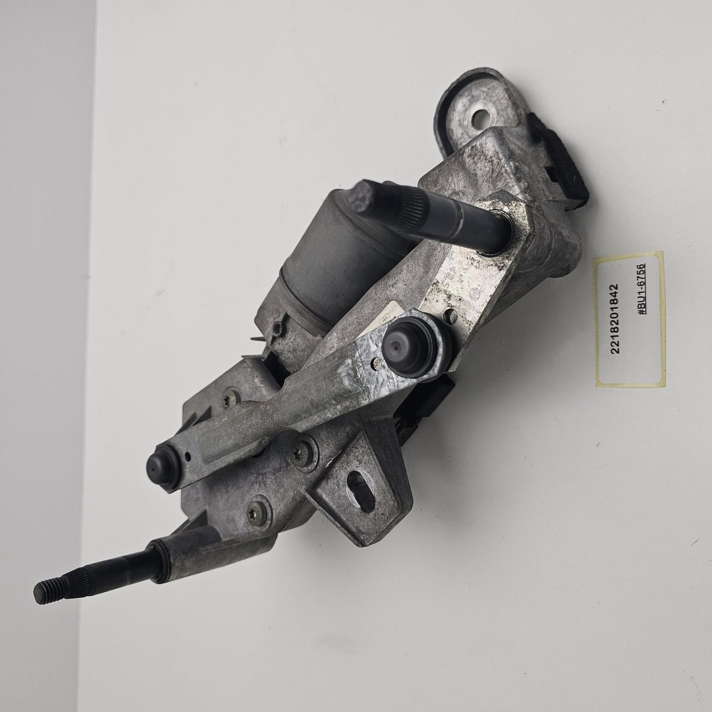 2007 Mercedes-Benz SLR Right Windshield Wiper Motor 2218201842