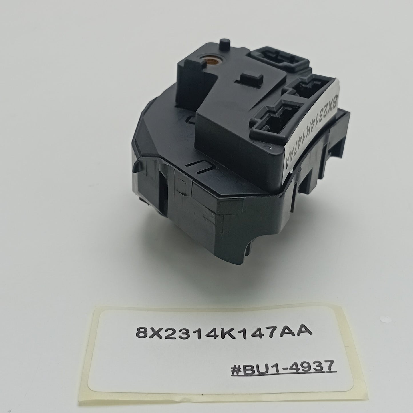 2009-2011 Jaguar XFR Steering Wheel Cruise Control Switch 8X2314K147AA