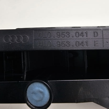 2007-2015 Audi Q7 Front Left Bumper Turn Signal Light 4L0953041D