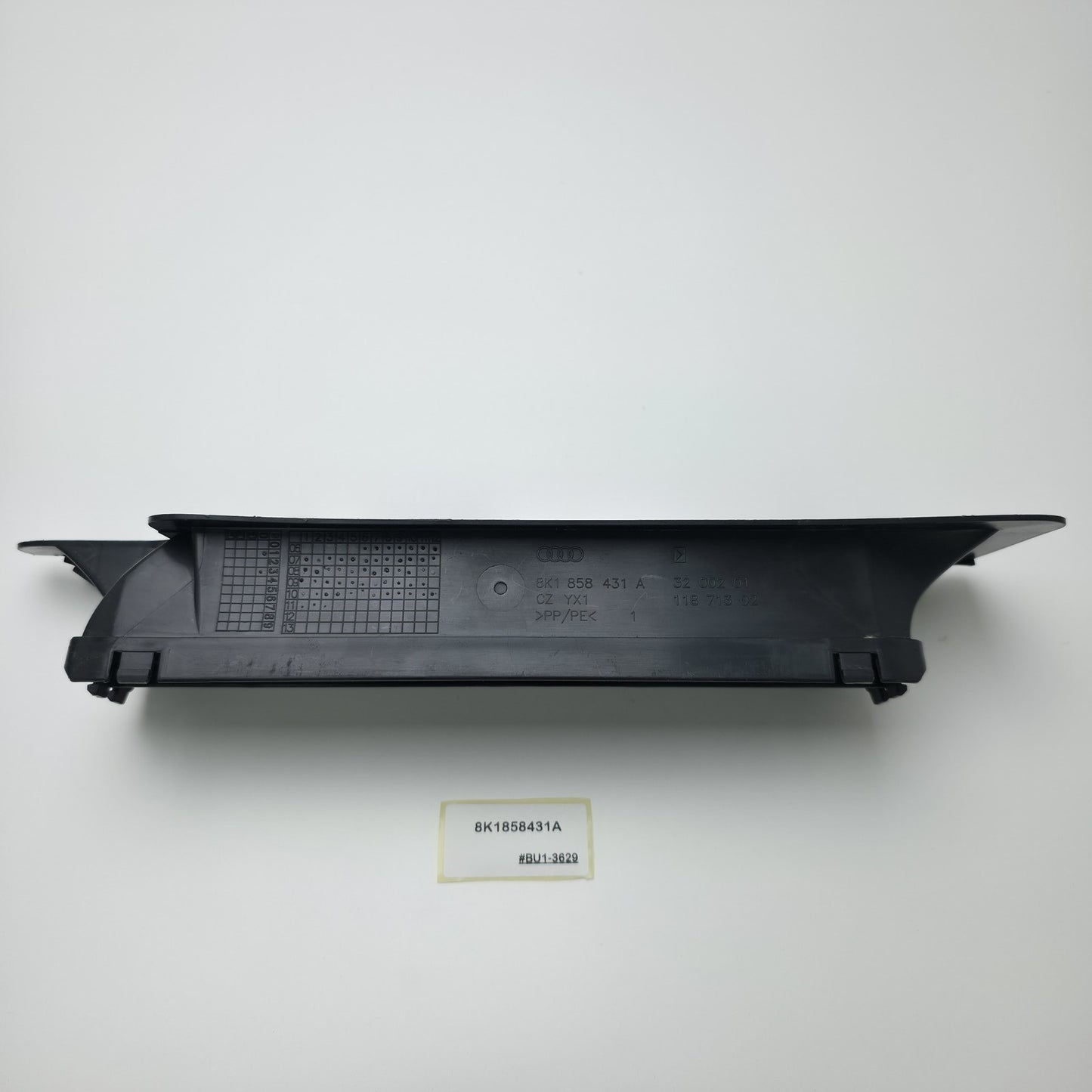 2008-2017 Audi S5 Dashboard Air Vent 8K1858431A