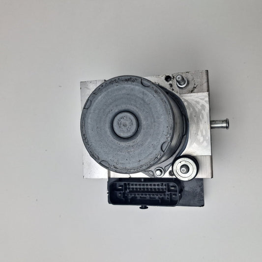 2009-2013 Land Rover Discovery 4 Anti-Lock Brake Pump Module BH422C405AE