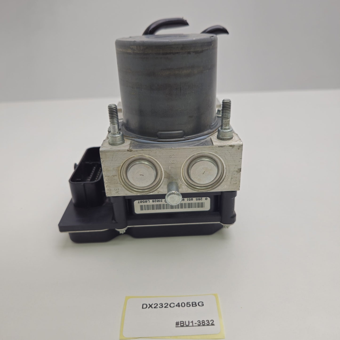 2013-2015 Jaguar XF ABS Pump Module DX232C405BG