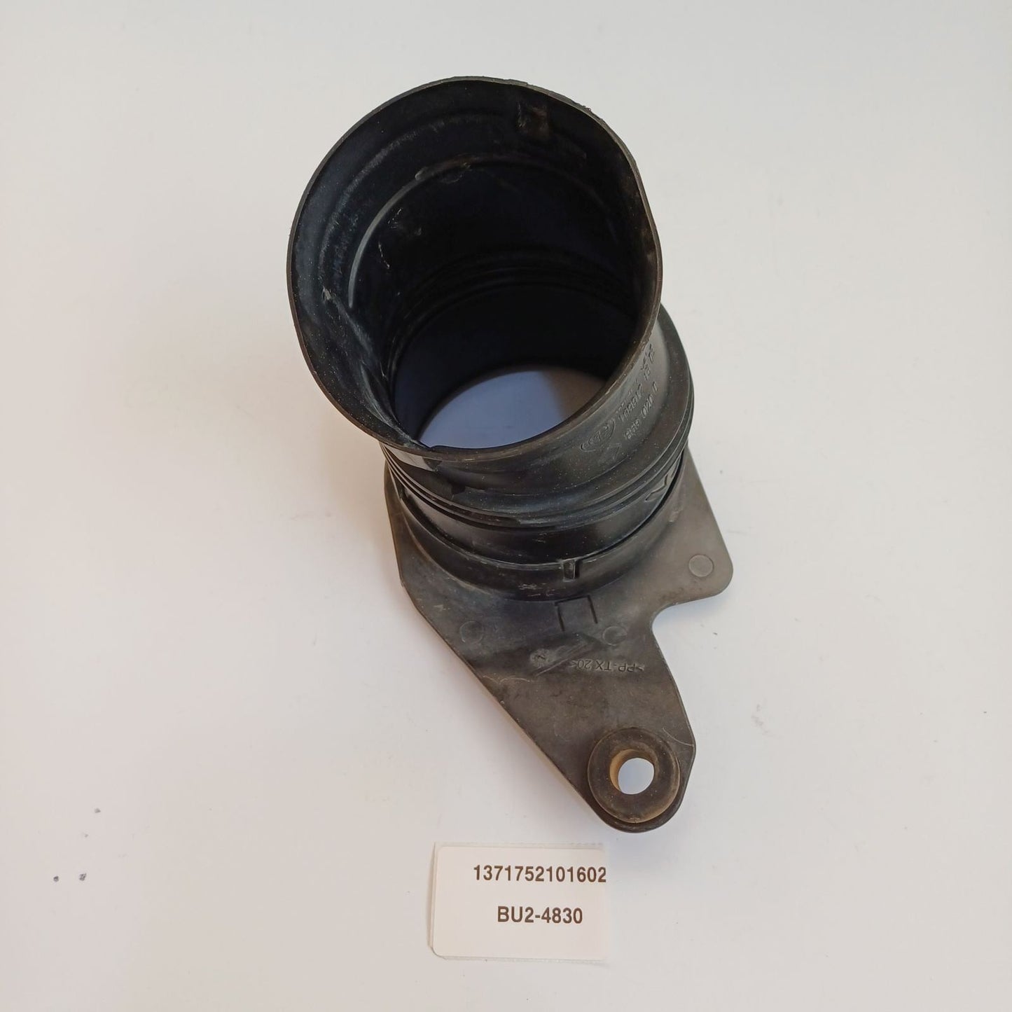 2009-2015 BMW X1 Front Left Air Box Intake Duct 1371752101602