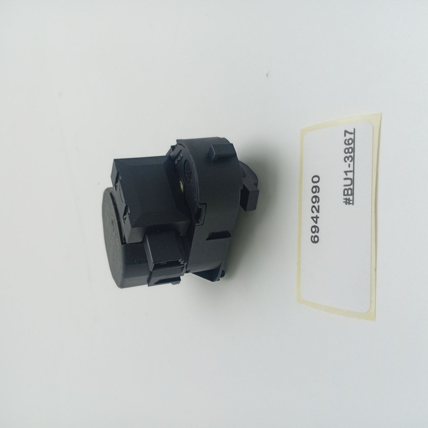 2005-2010 BMW M6 Heater Flap Actuator 6942990
