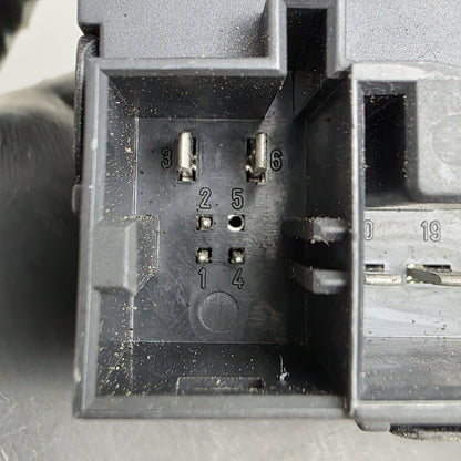 2004-2015 Audi Q5 Rear Door Power Window Control Module 4F0959795M
