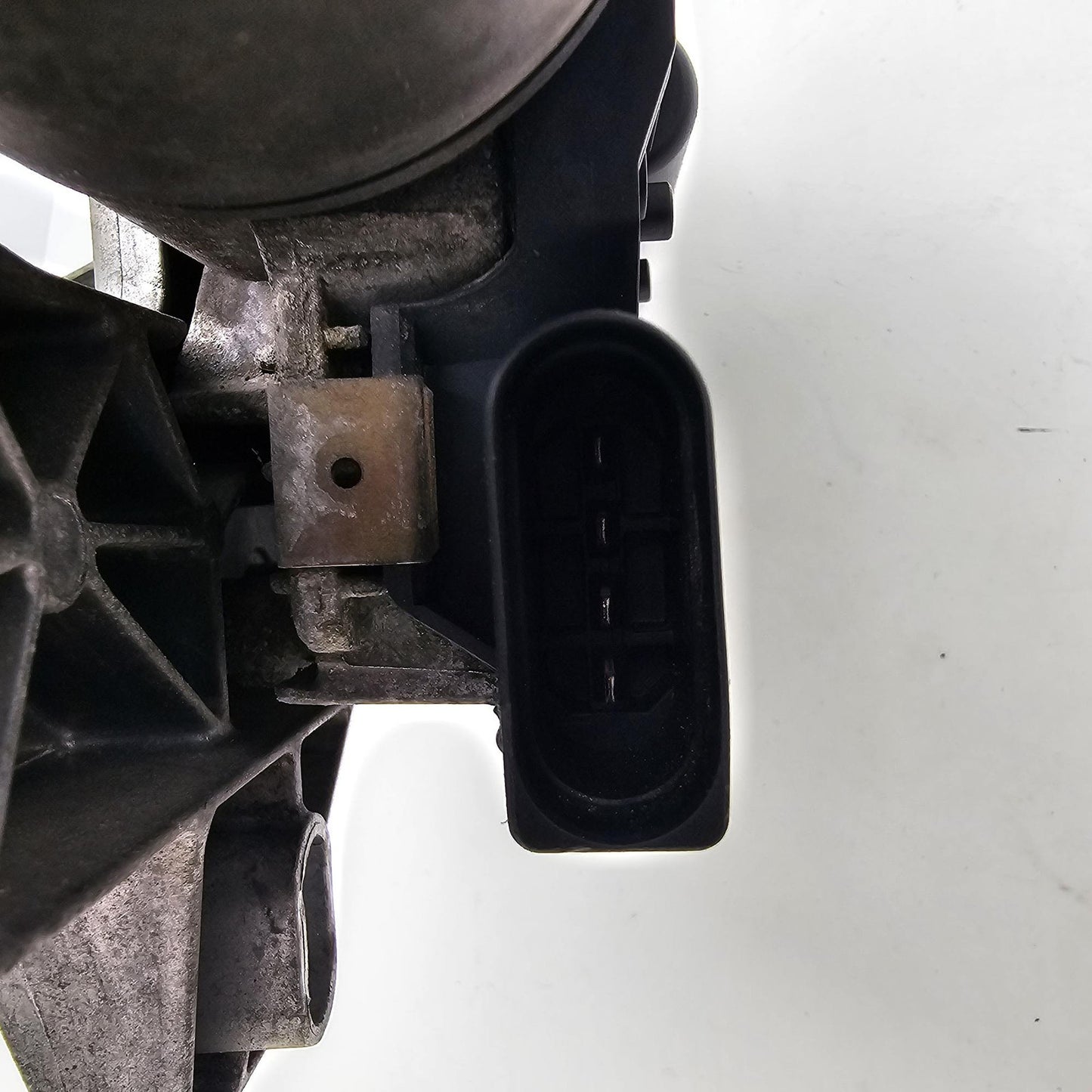 2007-2013 Mercedes-Benz S550 Right Windshield Wiper Motor 2218201842