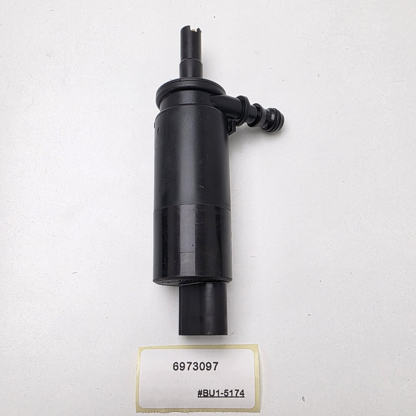 2004-2010 BMW E60 Headlight Washer Fluid Pump 6973097