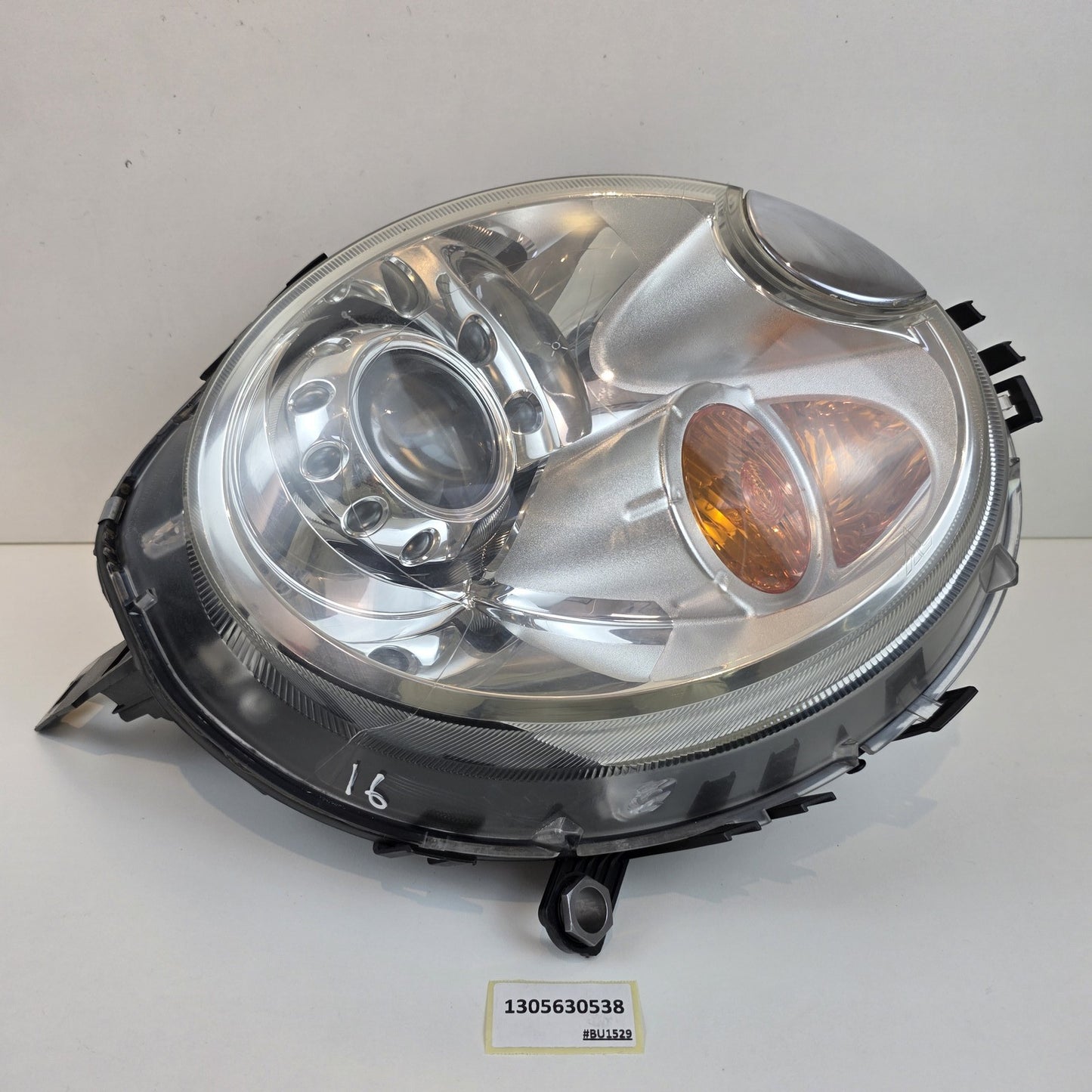 2007-2015 MINI Cooper S Headlight Clean Lens Cover Right Side 1305630538