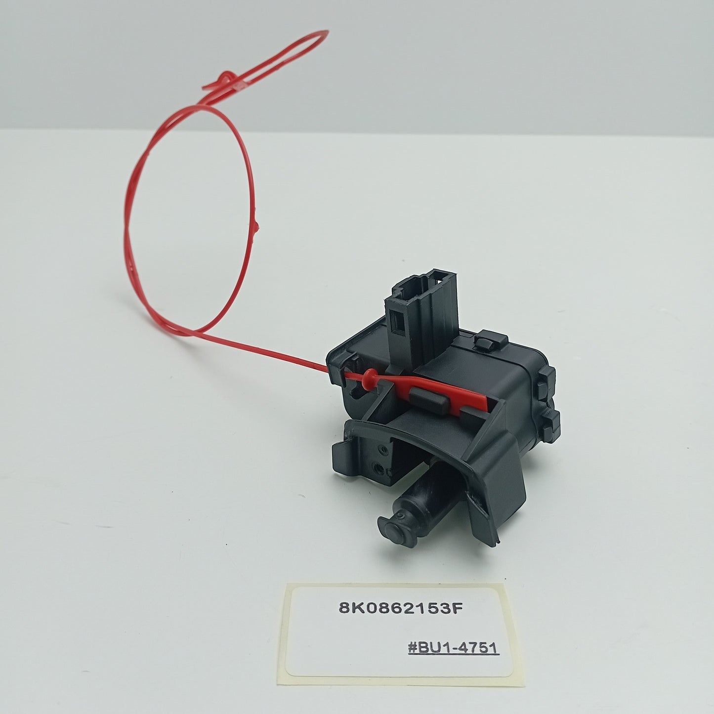 2009-2017 Audi RS5 Fuel Door Lock Actuator 8K0862153F