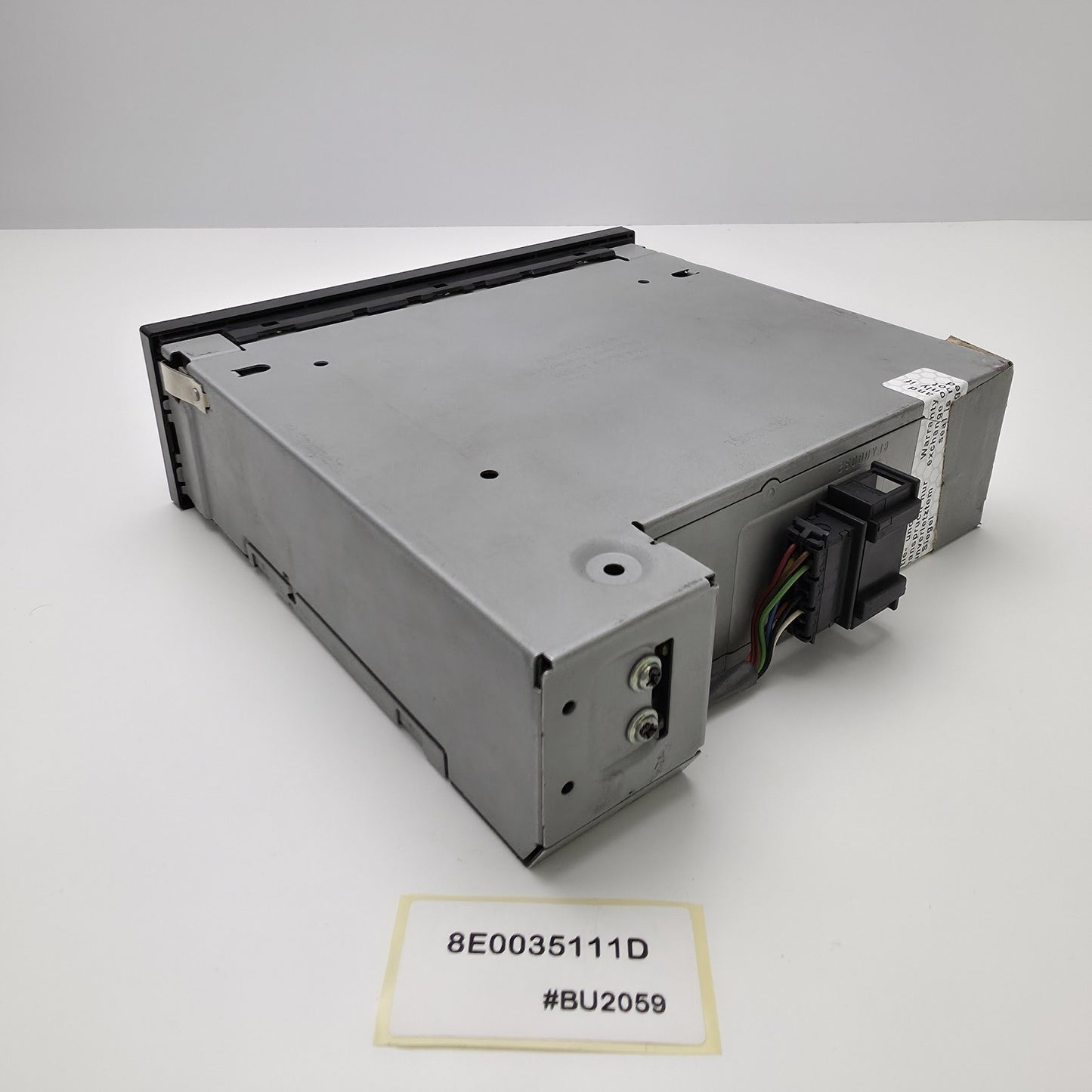 2002-2012 Audi A6 6 Disc CD Changer 8E0035111D