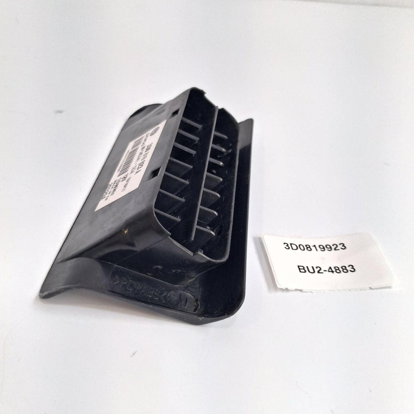 2003-2011 Bentley Continental Foot Well Air Vent 3D0819923