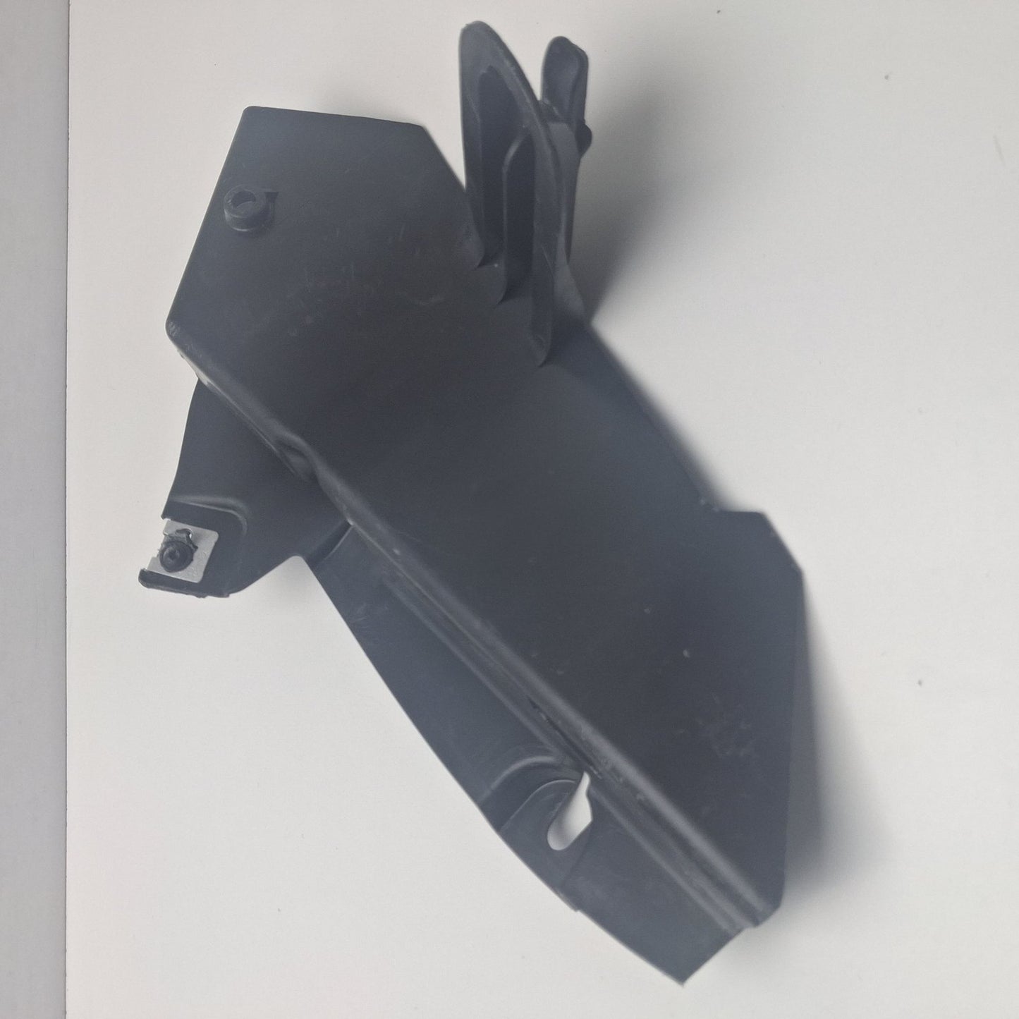 2006-2008 Volkswagen Jetta Foot Rest Bracket 1k2864767