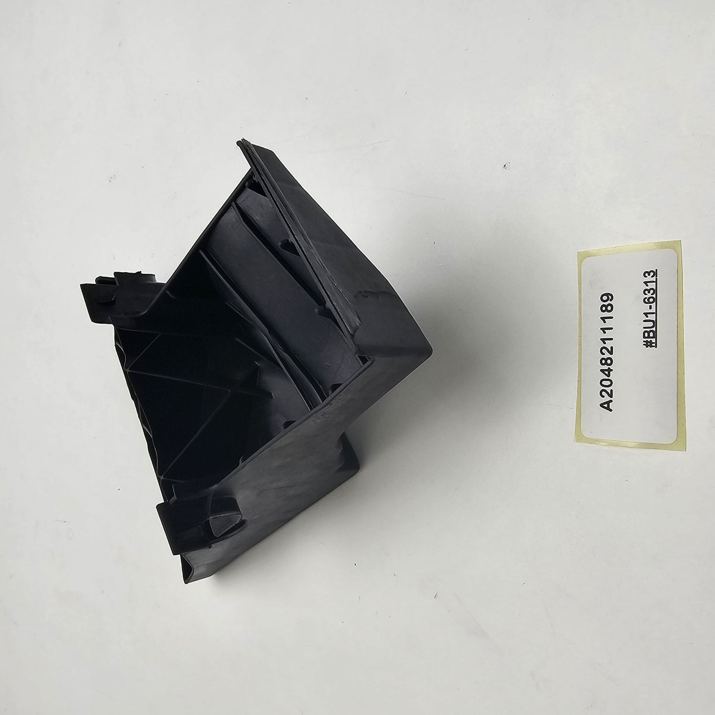 2007-2015 Mercedes-Benz C-Class Rear Left Door Cable Channel A2048211189