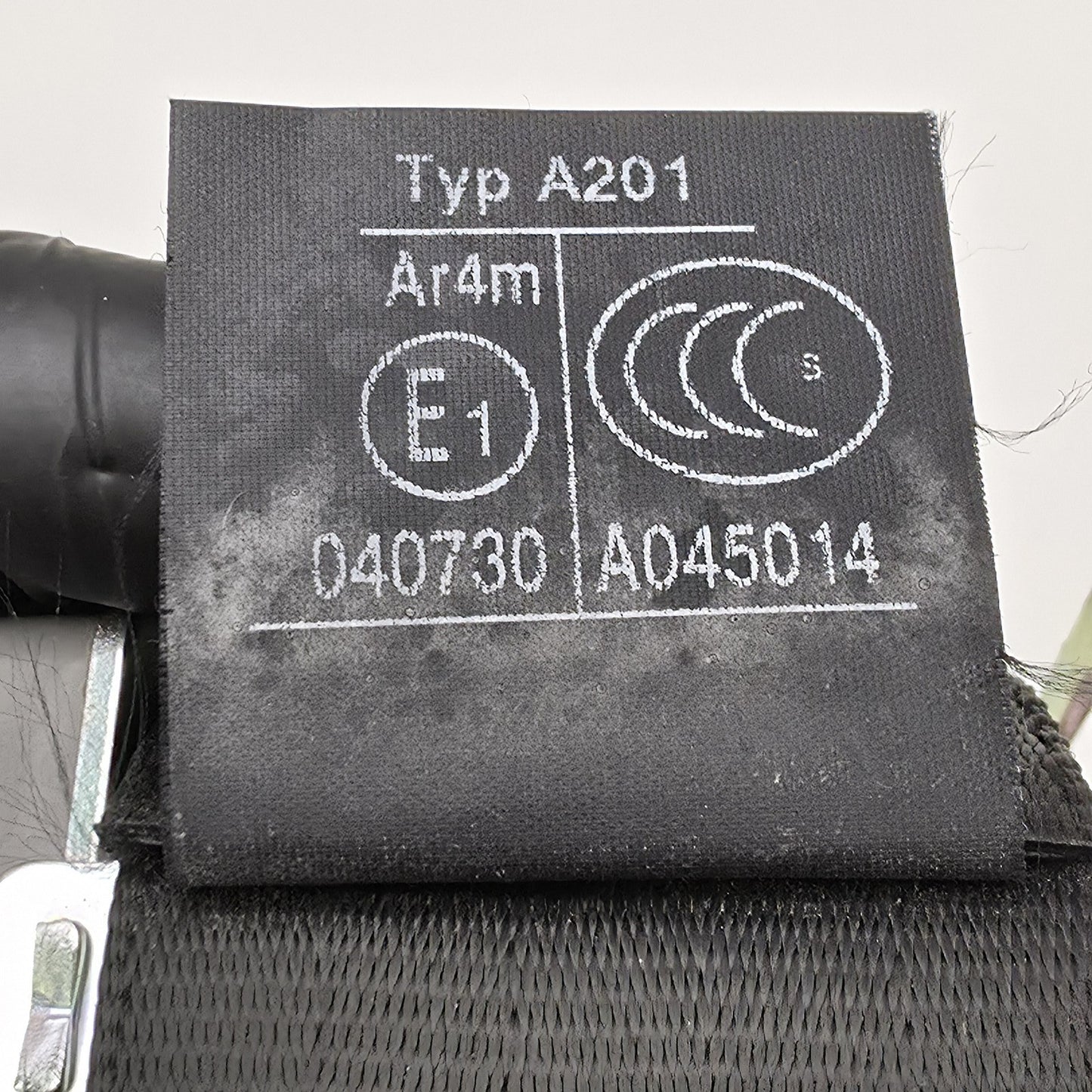 2006-2015 Audi TT TTS MK2 Rear Left Seat Belt Assembly 305750799G48
