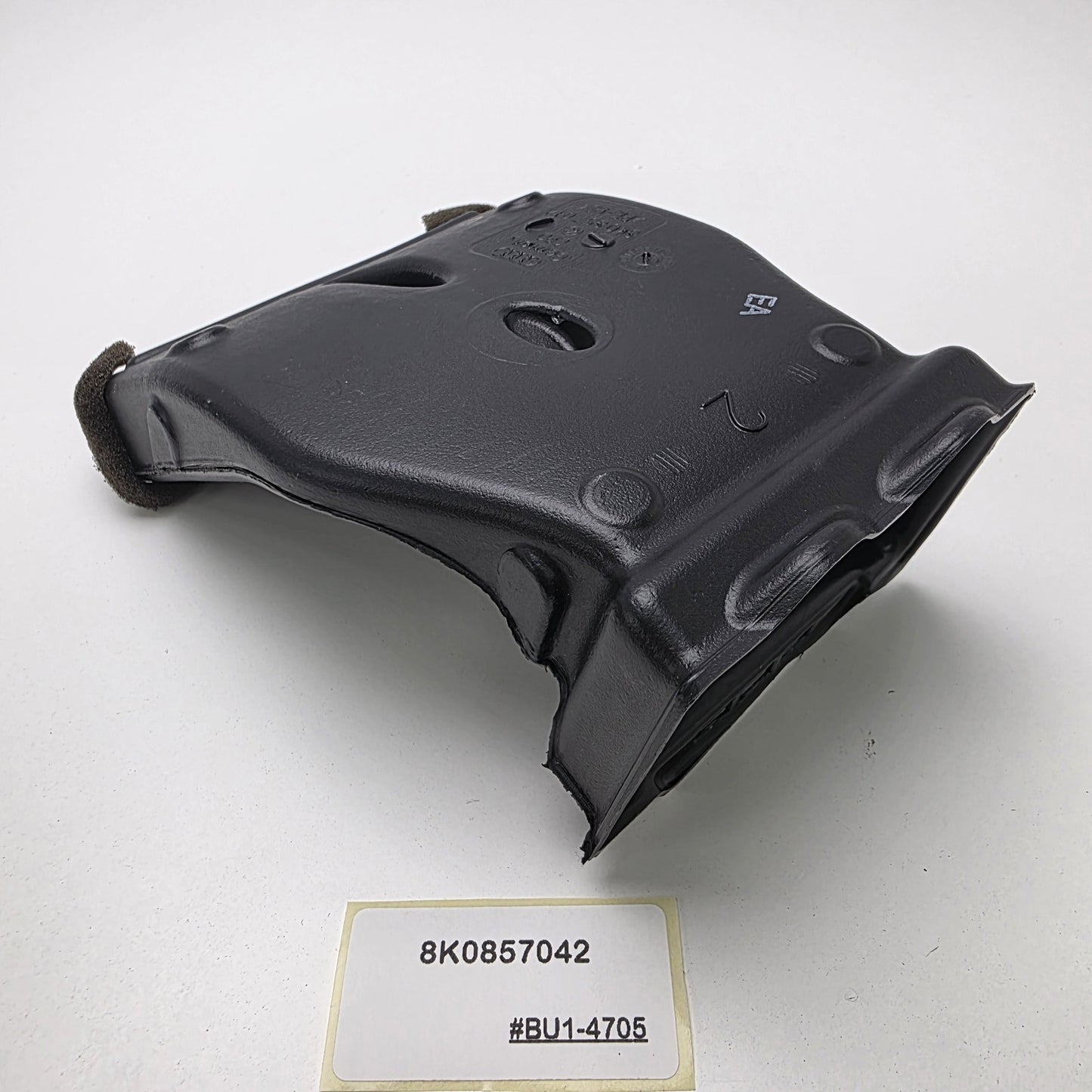 2008-2017 Audi A4 Rear Center Air Vent Duct Outlet Channel 8K0857042