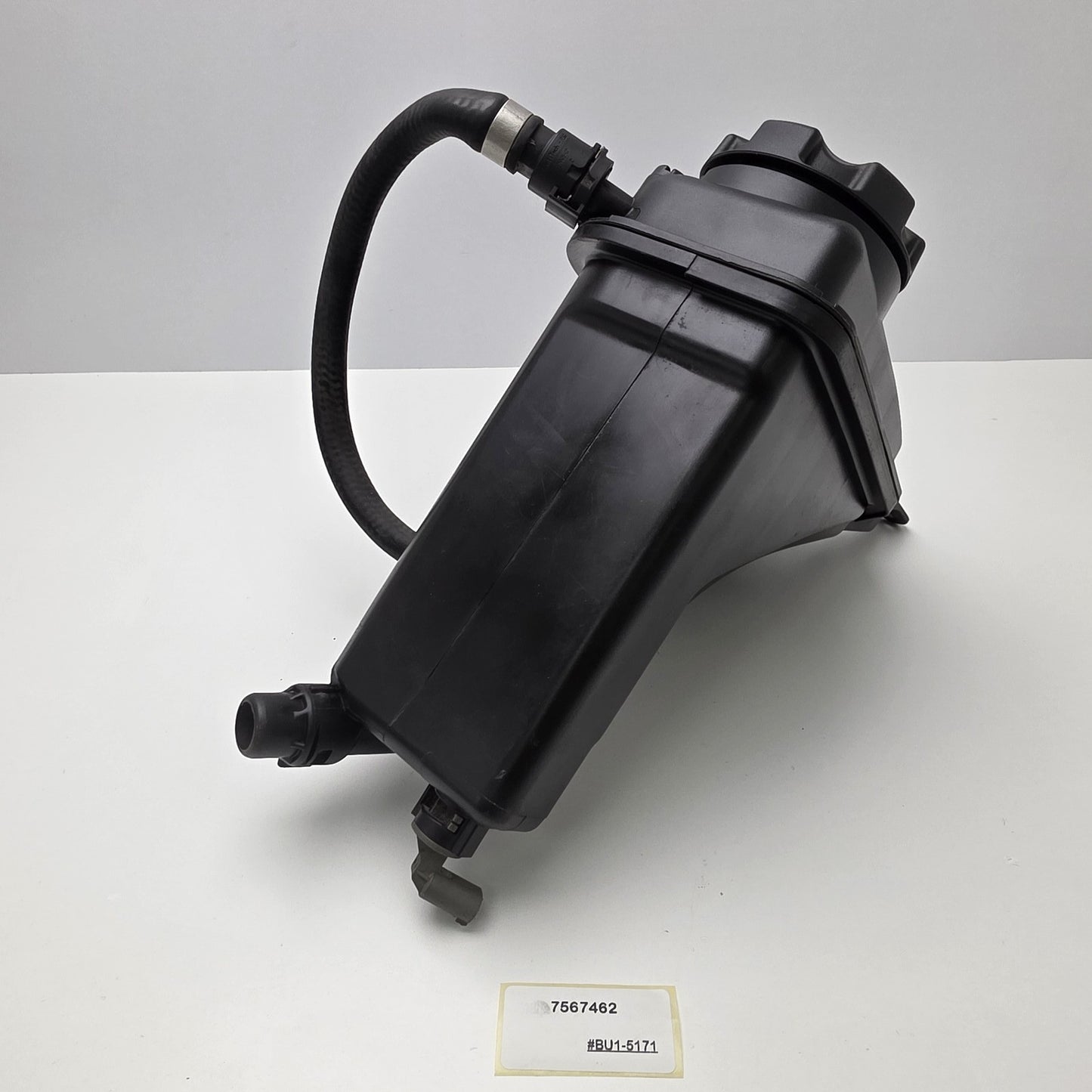 2006-2013 BMW E90 Coolant Expansion Tank 7567462