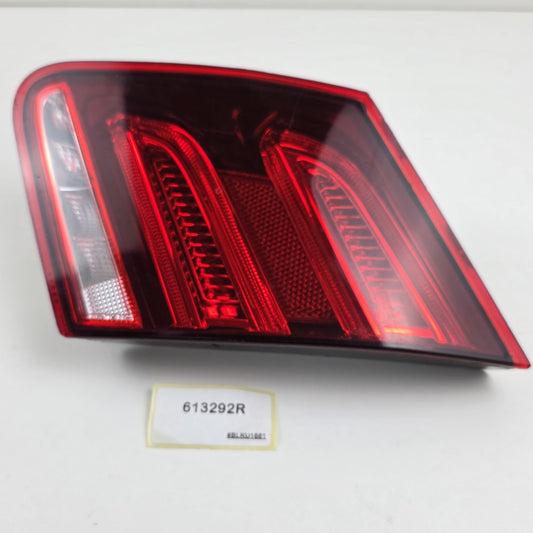 2009-2016 Mercedes-Benz E-Class W212 Rear Inner Taillight 613292R