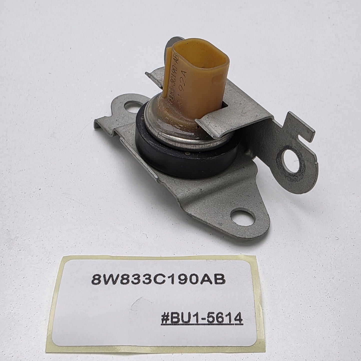 2013 Jaguar F-TYPE Speed Sensor Unit 8W833C190AB