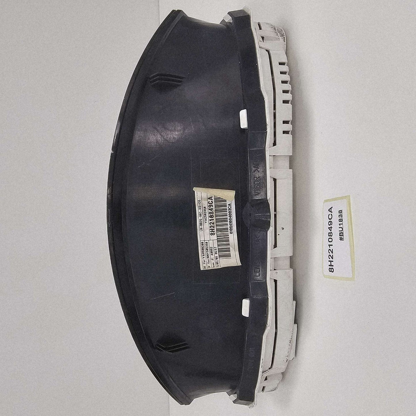 2004-2009 Land Rover LR3 Speedometer 8H2210849CA