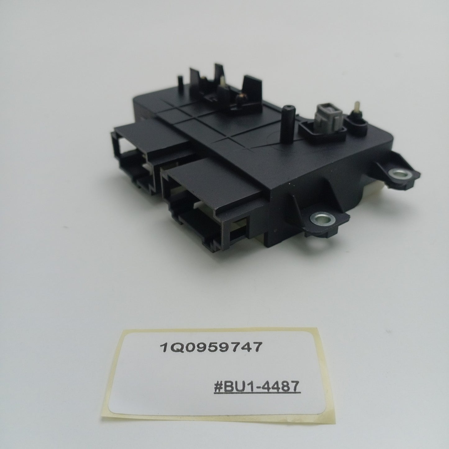 2007-2016 Volkswagen Eos Power Seat Switch 1Q0959747