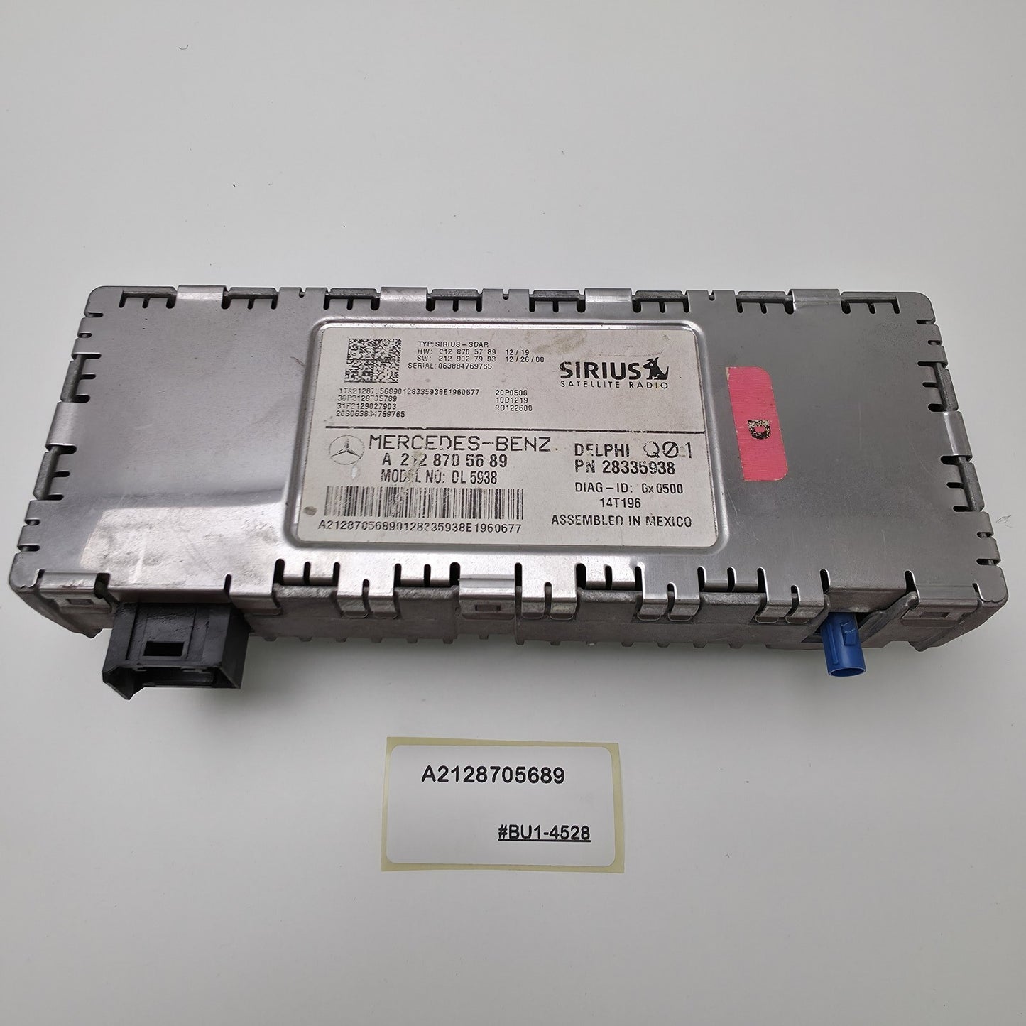 2015 Mercedes-Benz GLA SIRIUS SATELLITE RADIO RECEIVER A2128705689