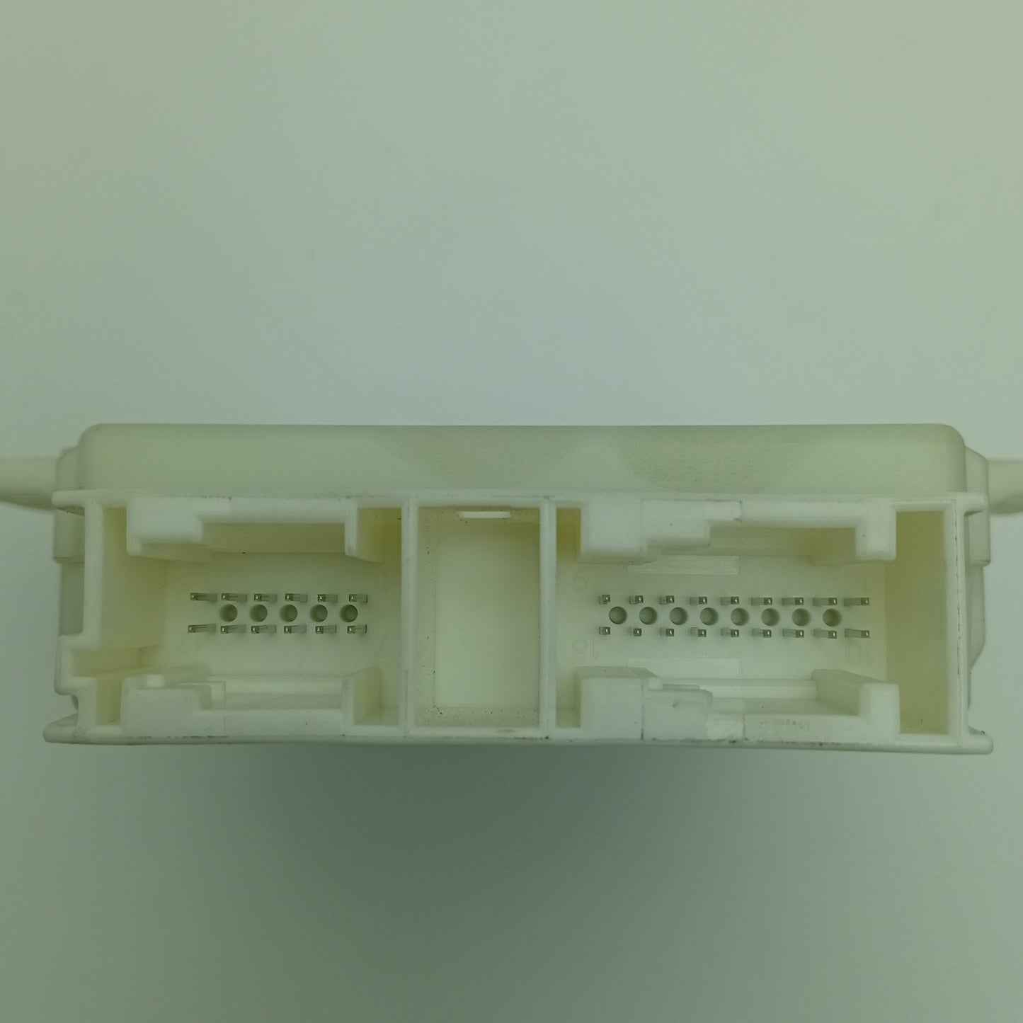 2011 Mercedes-Benz C-Class PDC Control Unit A2049003208