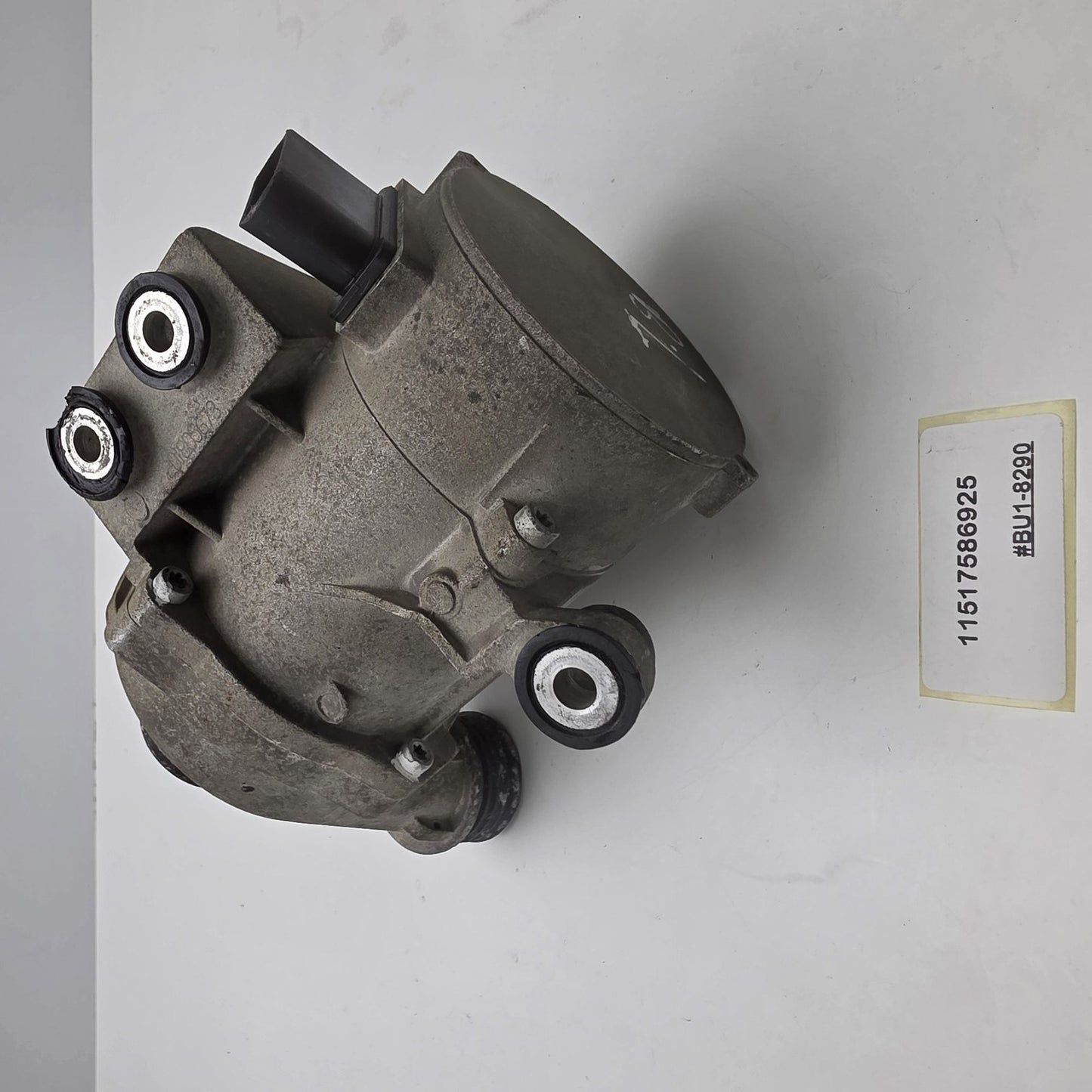 2006-2013 BMW 325i Water Pump 11517586925