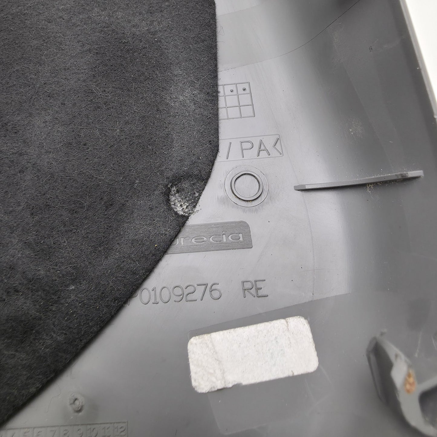 2007-2013 Mercedes-Benz S-Class Rear Right Door Speaker Cover A2217370288