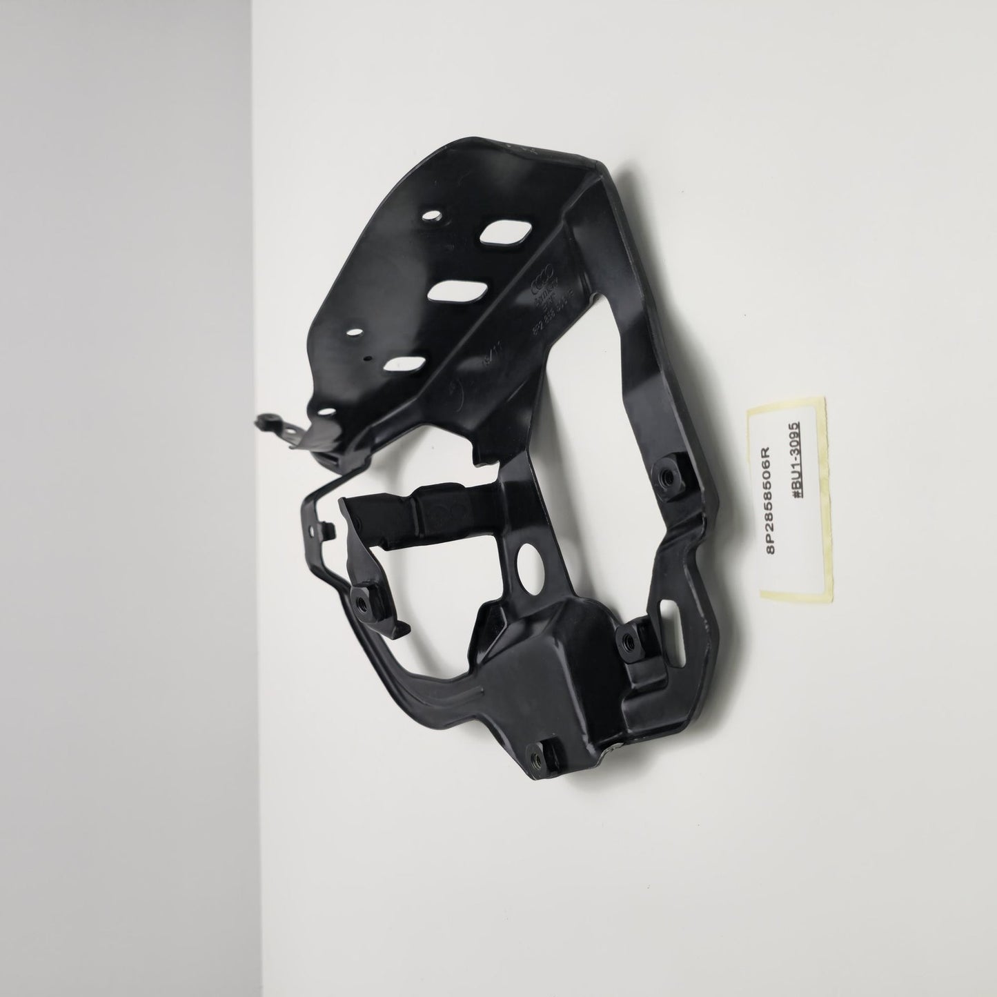 2009-2012 Audi A3 FUSE BOX BRACKET 8P2858506R