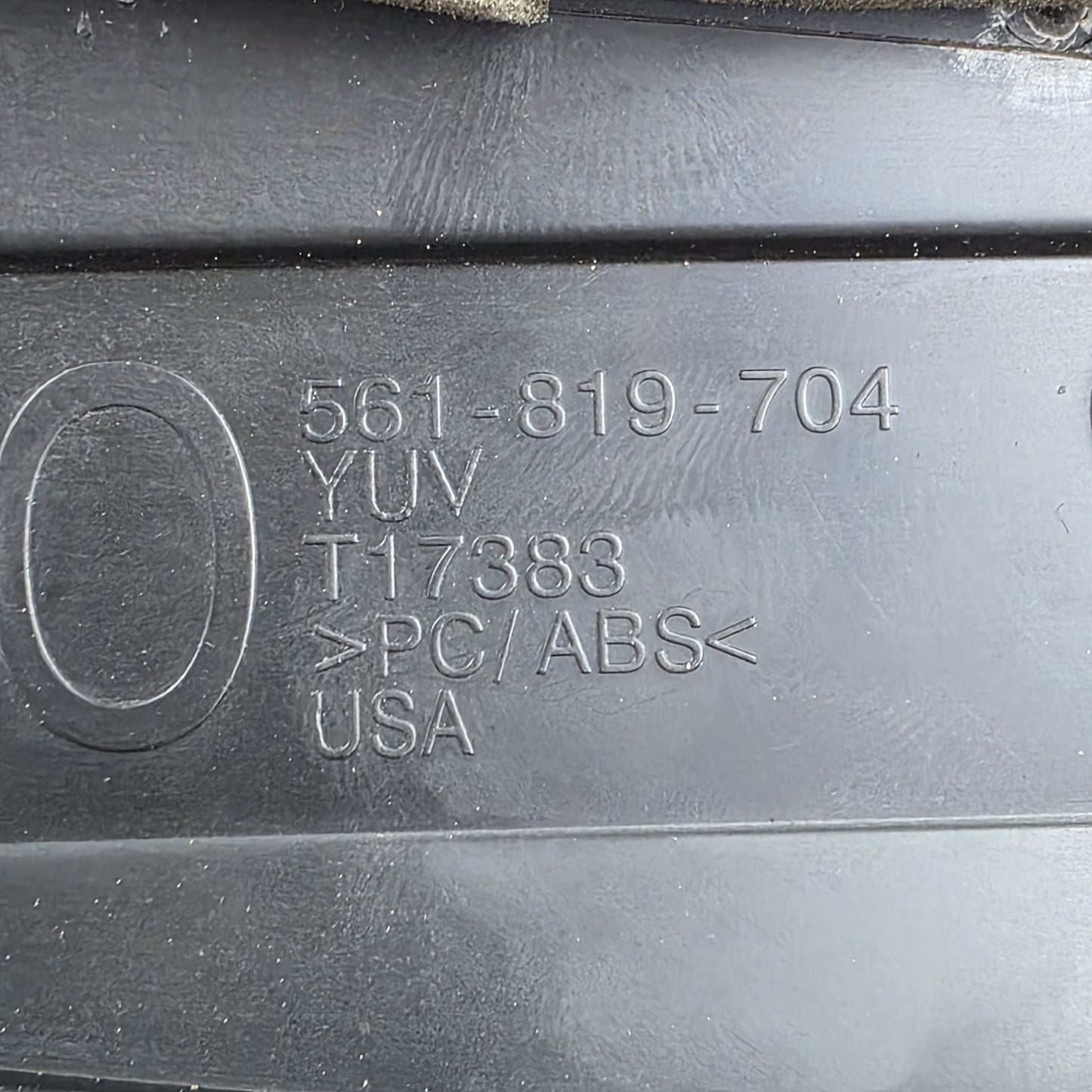 2011-2018 Volkswagen Passat Dashboard Air Vent 561819704