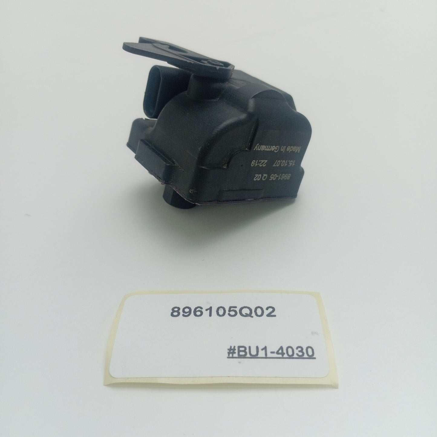 2007-2015 Mercedes-Benz C-Class Fuel tank cap motor 896105Q02