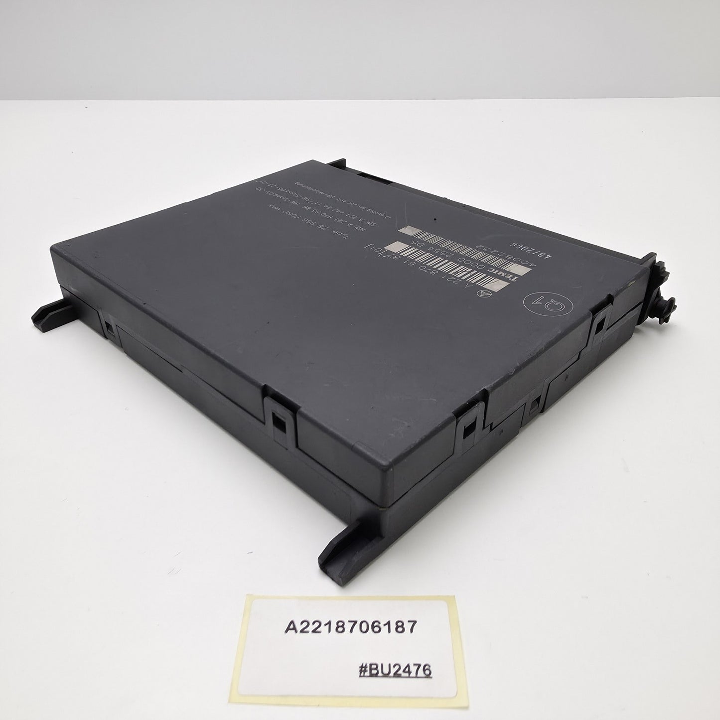 2005-2014 Mercedes-Benz S-class W221 Rear Seat Control Module A2218706187