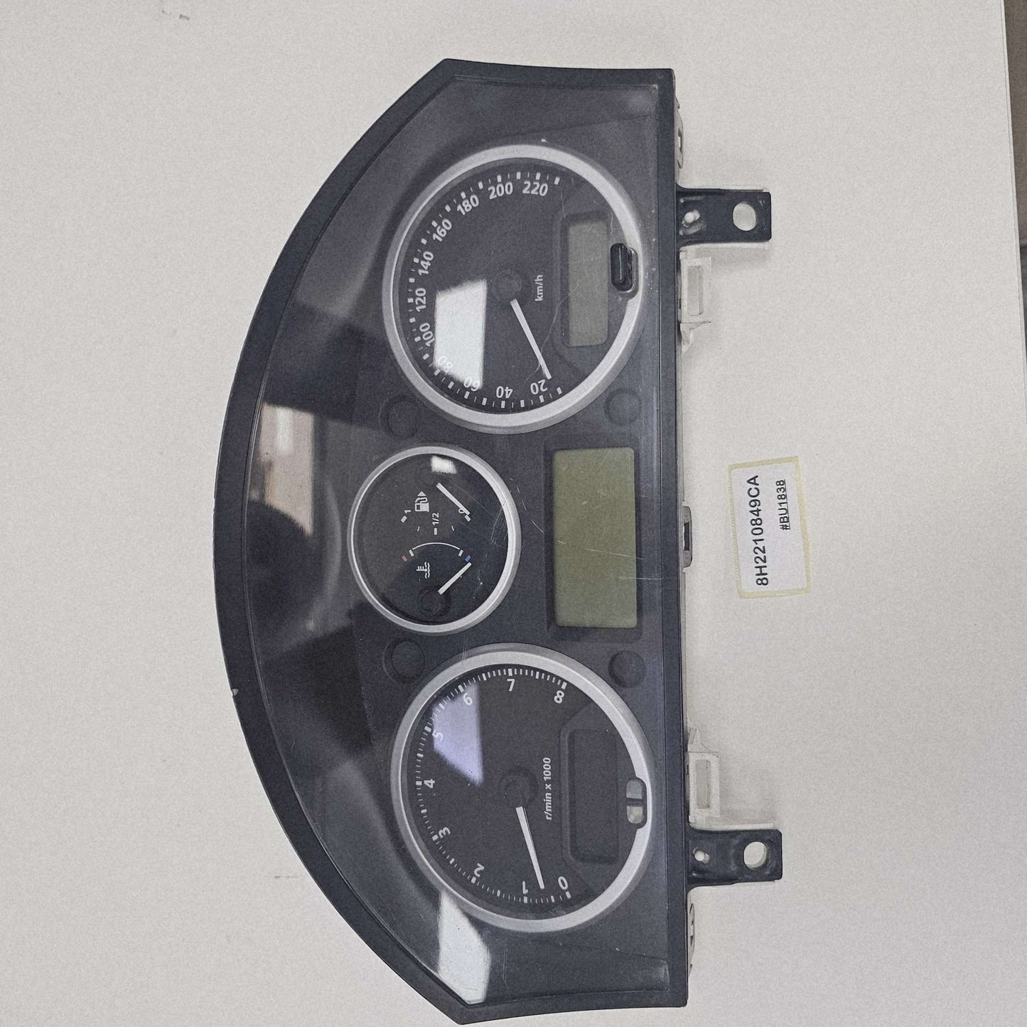 2004-2009 Land Rover LR3 Speedometer 8H2210849CA