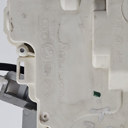 2016-2020 Bentley Bentayga DOOR LOCK LATCH ACTUATOR 4M0839015