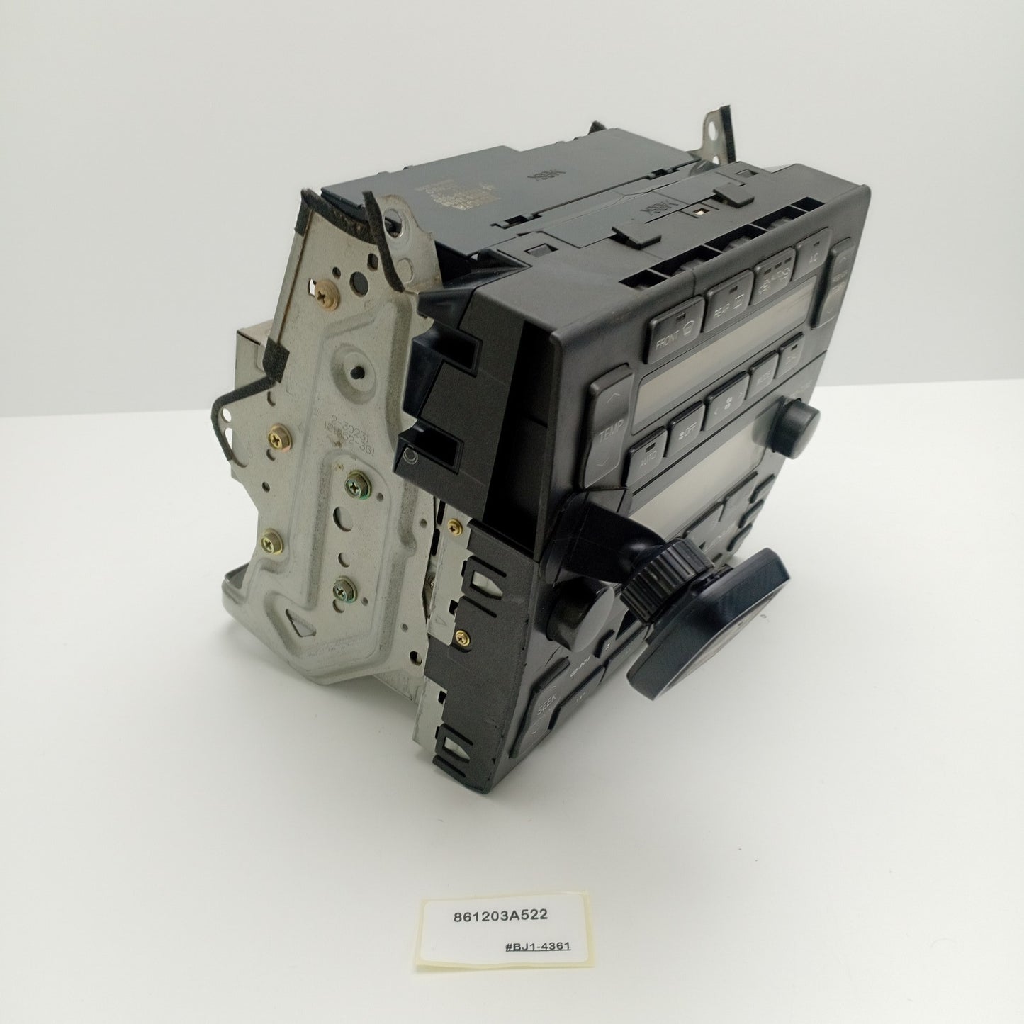 2003-2005 Lexus GS300 RECEIVER ASM RADIO 861203A522