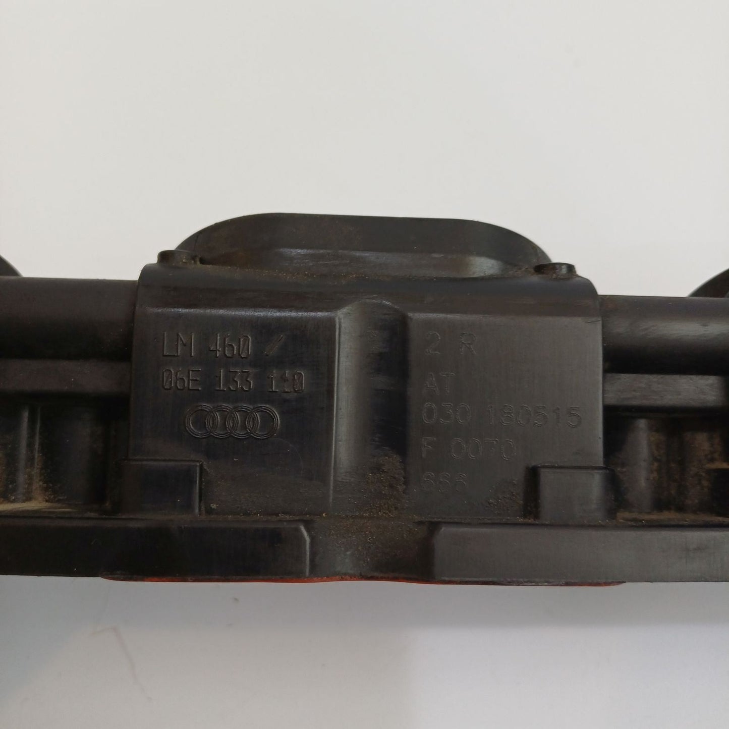 2010-2016 Audi A7 Engine Intake Manifold Lower 06E133110