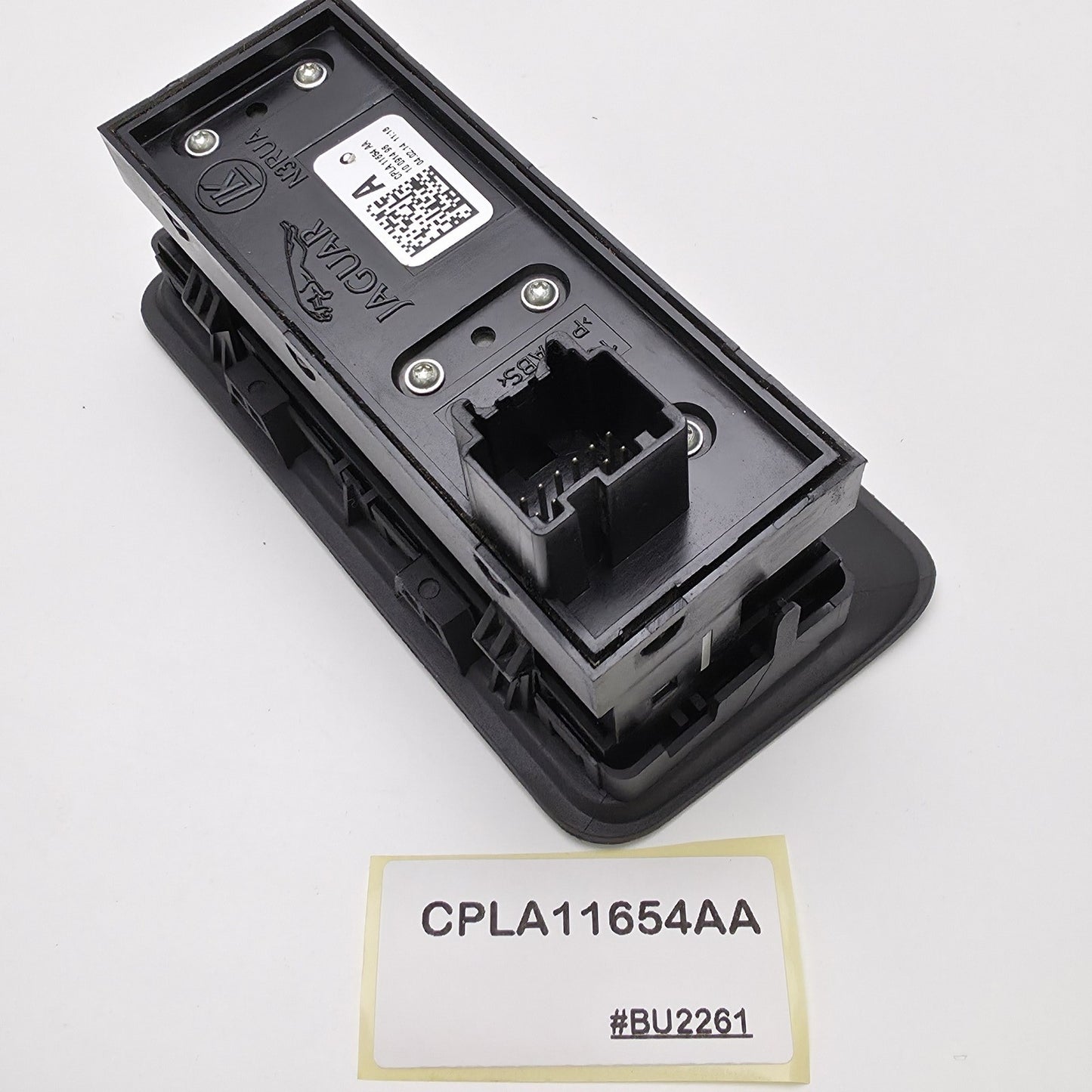2005-2009 Land Rover LR3 Tailgate Release Trunk Boot Opener Switch CPLA11654AA