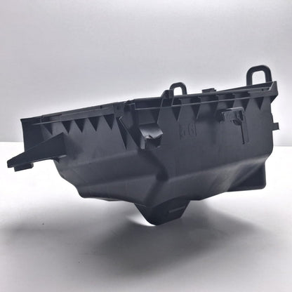 2013-2018 Lexus ES350 Air Cleaner Case Assembly 17701-31670