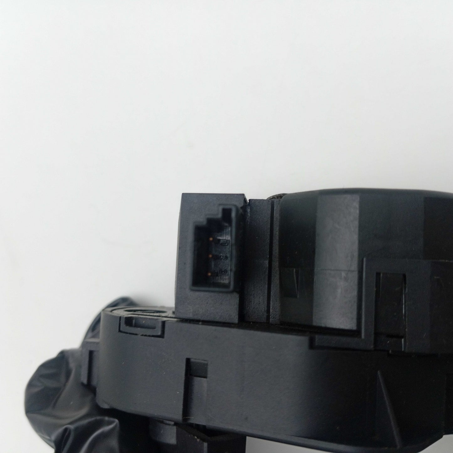 2006 BMW M6 HVAC Servo Flap Motor Actuator 6942991