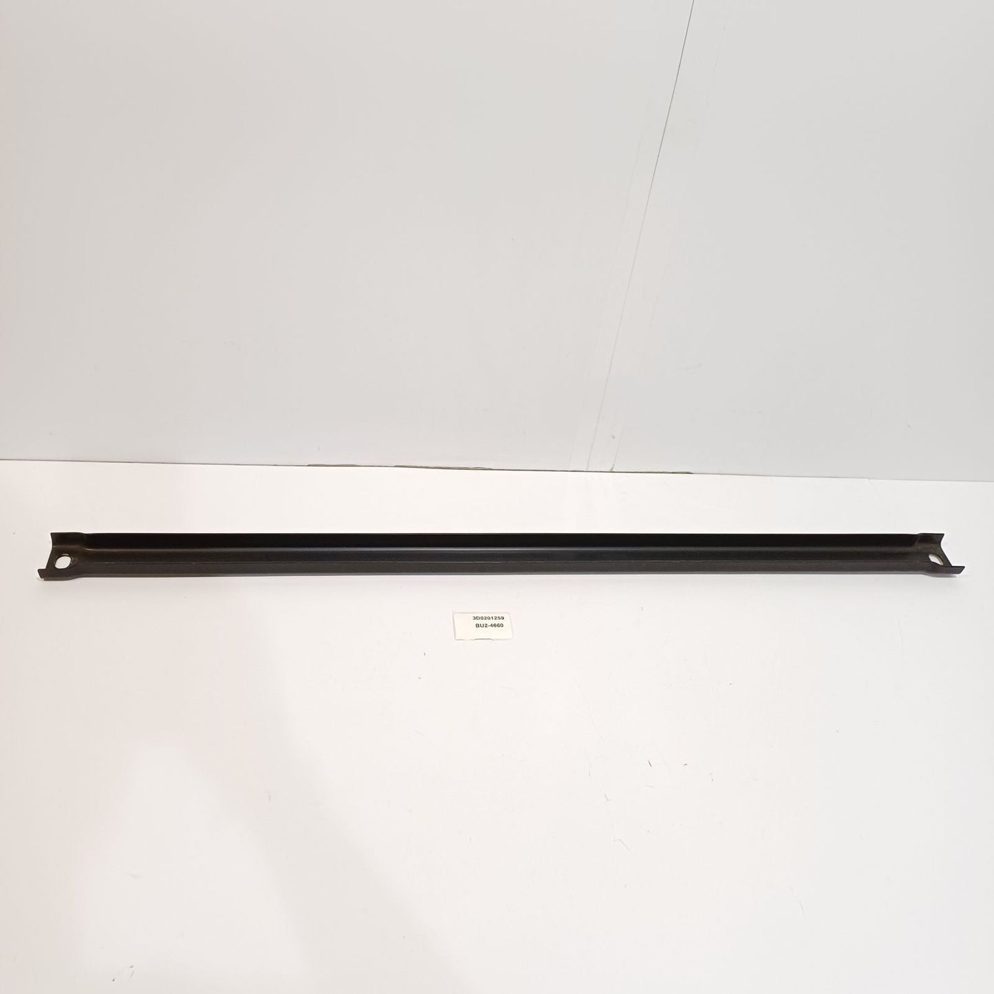 2006-2012 Bentley Flying Spur Fuel Tank Holding Strap 3D0201259
