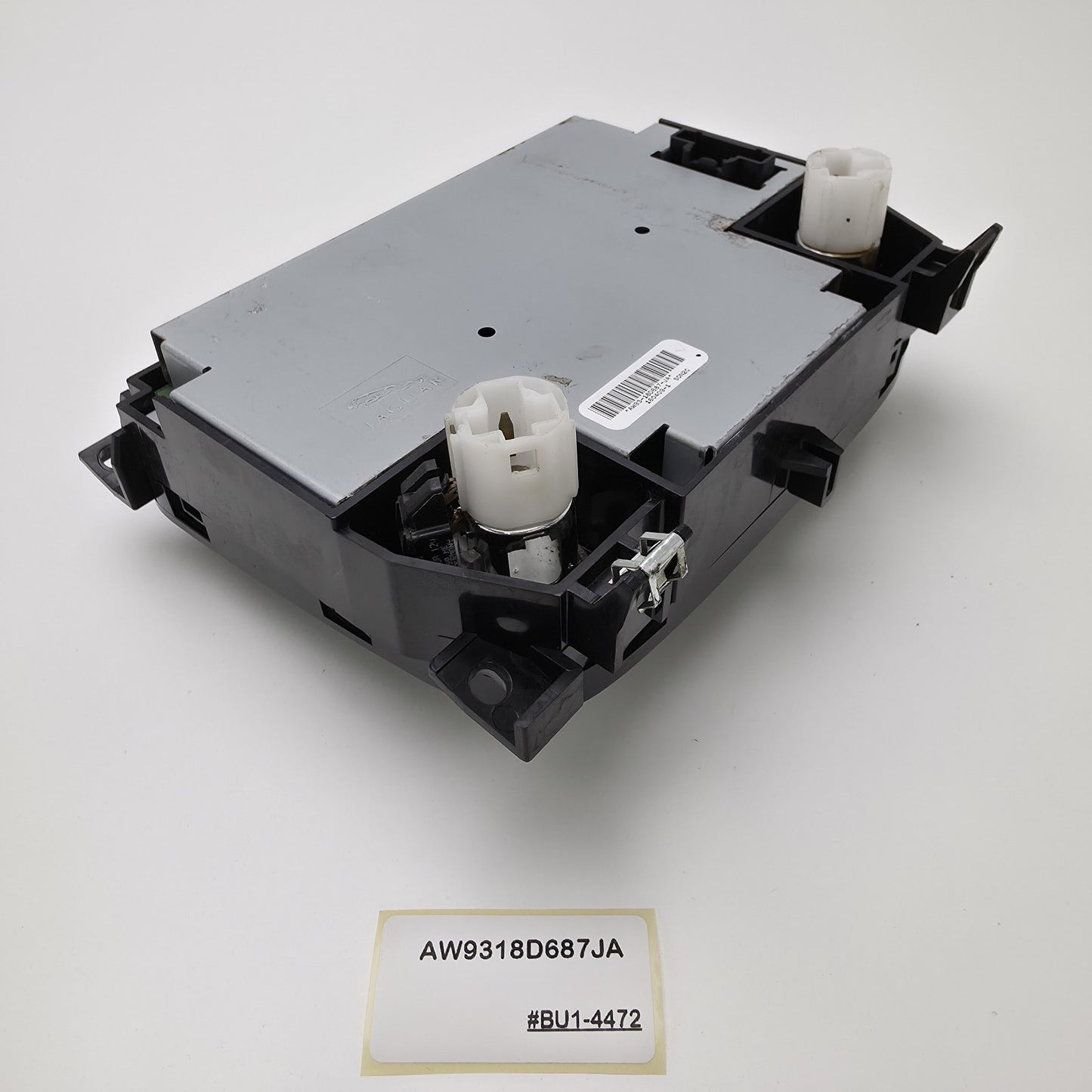 2009-2020 Jaguar XJ Rear Temperature Control AW9318D687JA