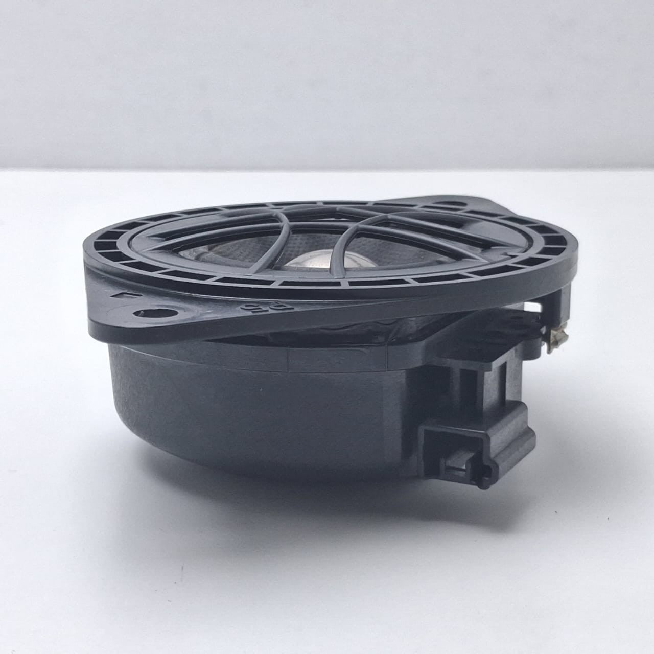 2006-2023 Lexus IS350 Speaker Assembly Radio 8616033800