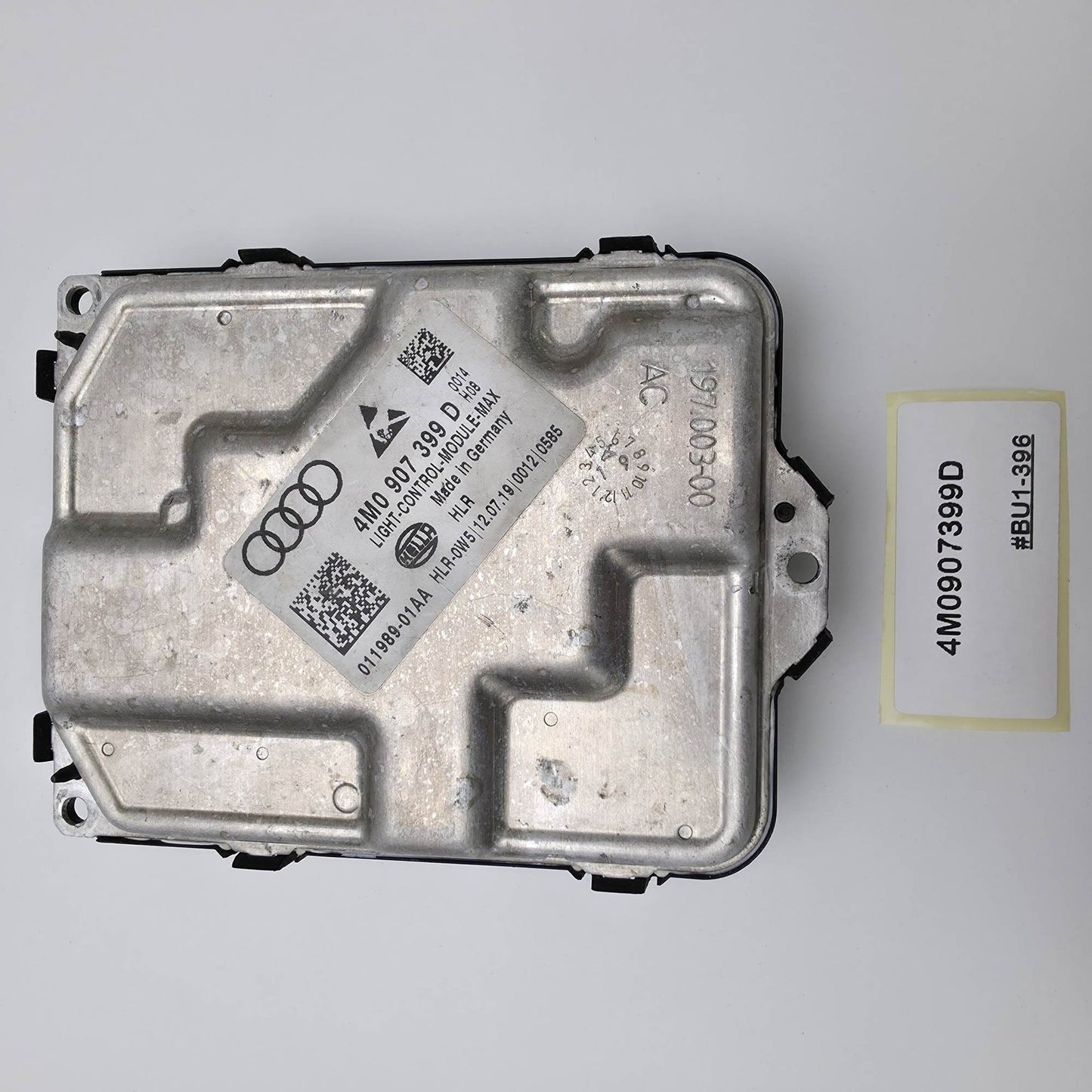 2015-2017 Audi Q7 LED Headlight Module 4M0907399D