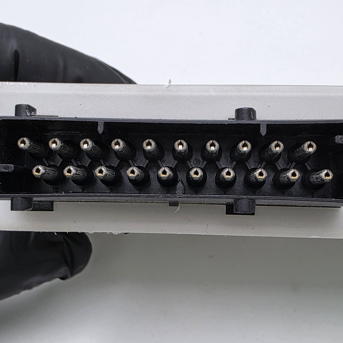1996-2003 BMW 5 Comfort/convenience module GM III High 60837710