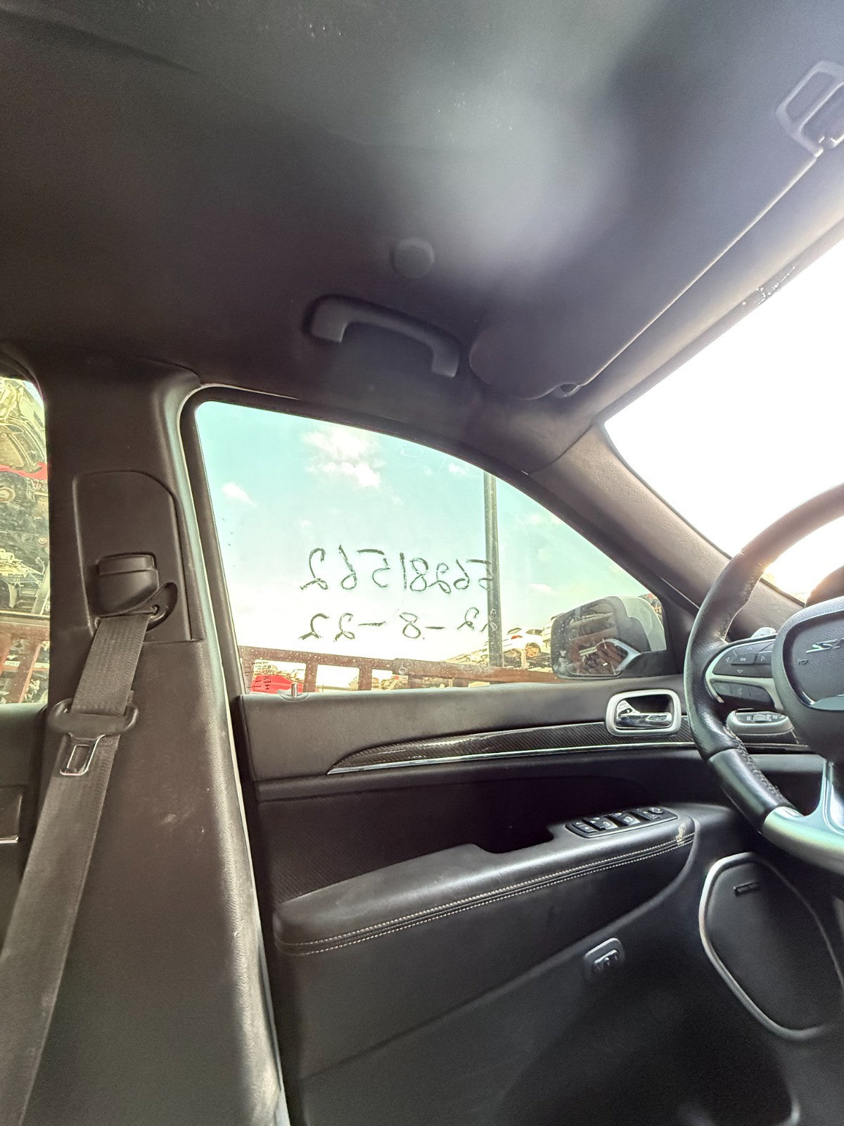 2015 Jeep Grand Cherokee Door Shell Used OEM 68274938AD