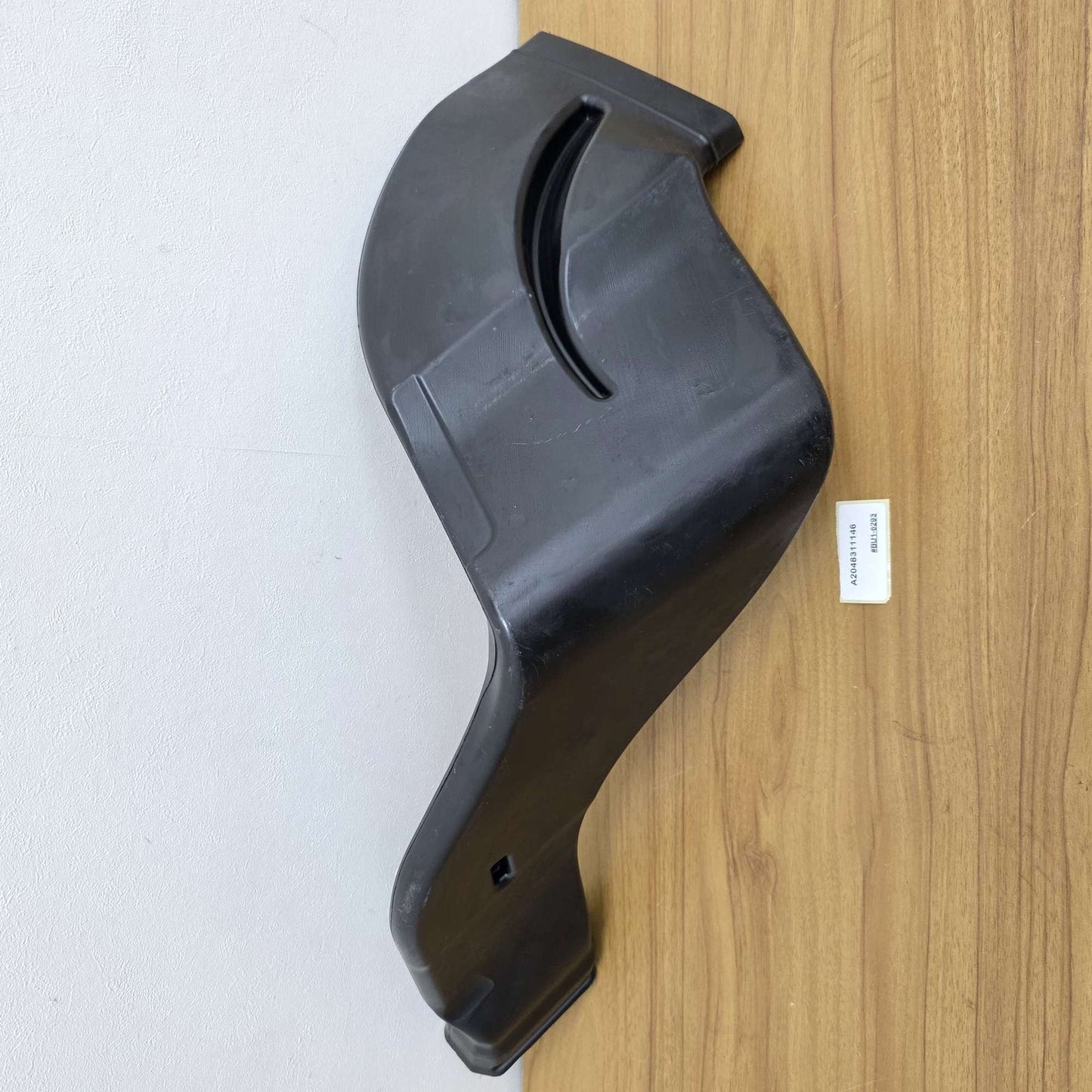 2009-2015 Mercedes-Benz C207 Air Intake Inlet Duct Hose A2048311146