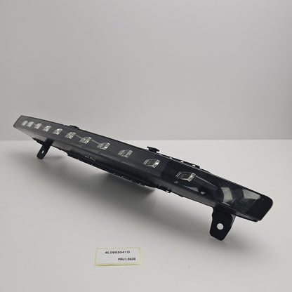 2007-2015 Audi Q7 Front Left Bumper Turn Signal Light 4L0953041D