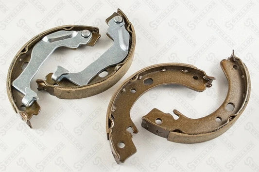 STELLOX 2002-2006 Toyota Corolla Parking Brake Shoe Kit 0449502190